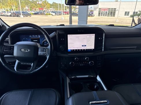 Used 2025 Ford F350 Platinum AWD/4WD image 28