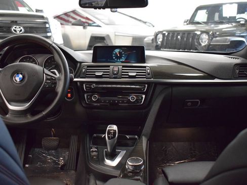 Used 2017 BMW 430i Coupe RWD image 25
