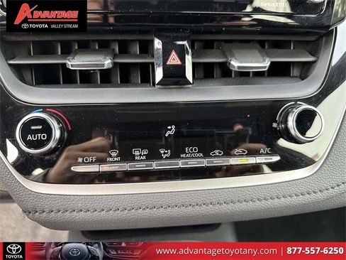 Used 2022 Toyota Corolla SE image 33