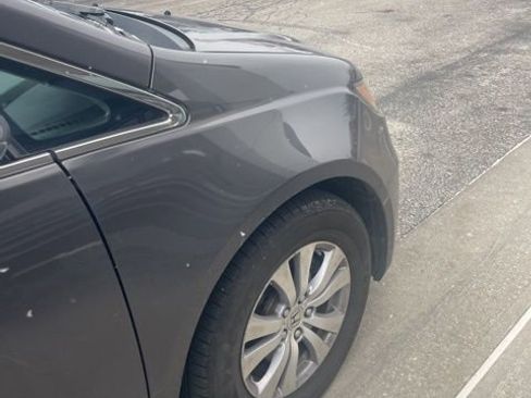 Used 2016 Honda Odyssey SE image 10