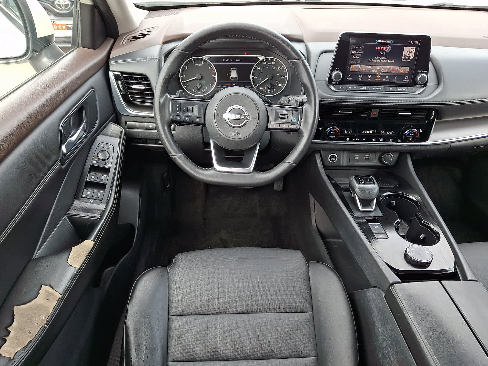 Used 2022 Nissan Rogue SV w/ SV Premium Package AWD/4WD image 13