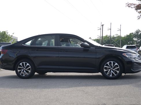 Used 2024 Volkswagen Jetta S FWD image 6