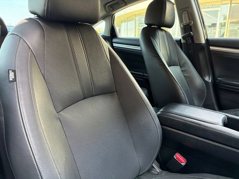 Used 2018 Honda Civic EX-L image 42