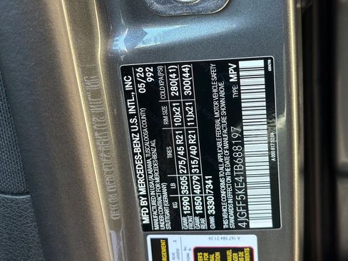 New 2026 Mercedes-Benz GLS 450 4MATIC image 29