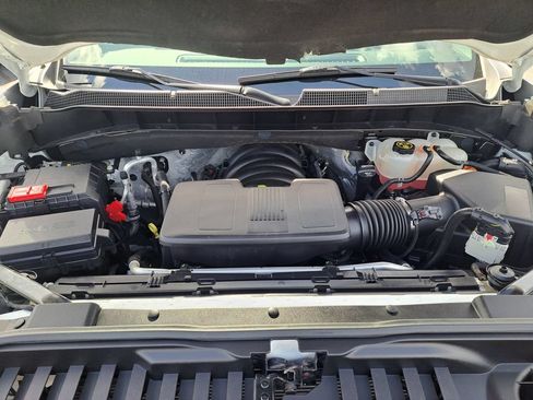 Used 2022 Chevrolet Silverado 1500 LT Trail Boss w/ Bed Protection Package AWD/4WD image 35