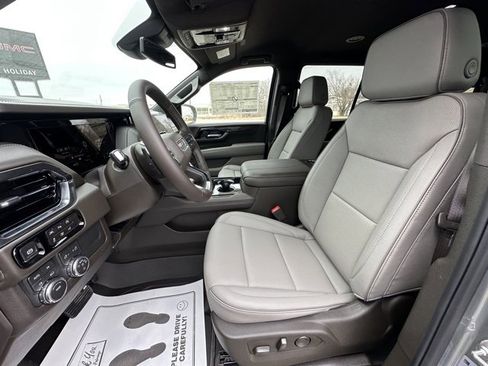 New 2026 GMC Yukon Elevation w/ LPO, Floor Liner Package image 15