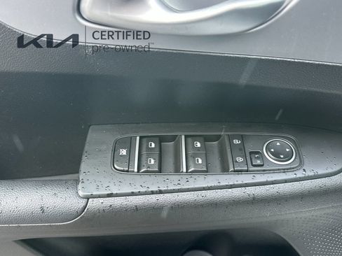 Certified 2023 Kia Forte LXS image 12