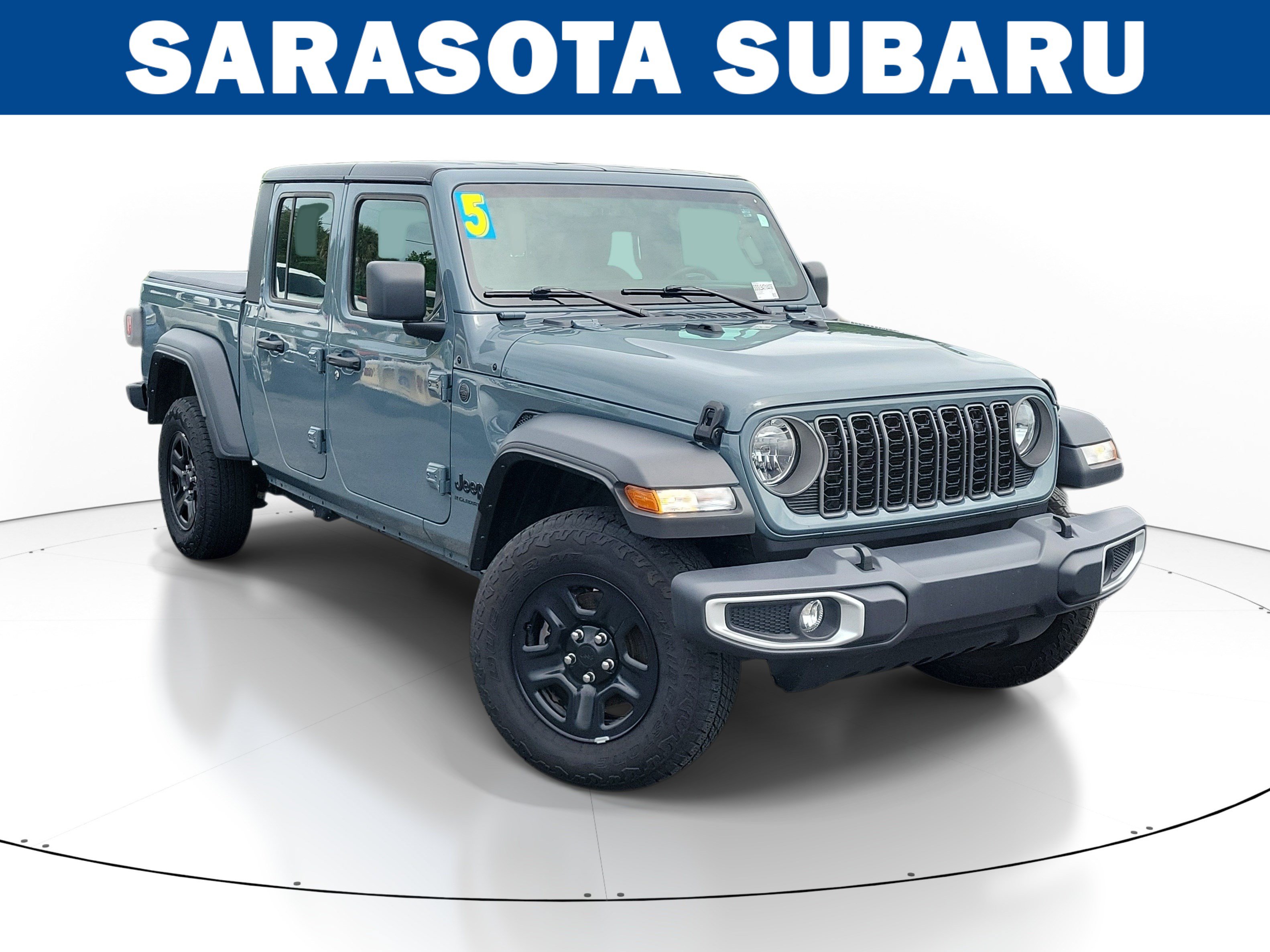 Used 2025 Jeep Gladiator Sport AWD/4WD image 1