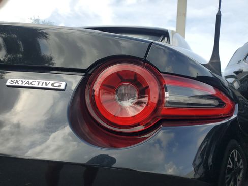 Used 2024 MAZDA MX-5 Miata RF Grand Touring w/ Weather Package image 8