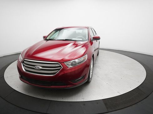 Used 2016 Ford Taurus SEL w/ Equipment Group 201A image 34
