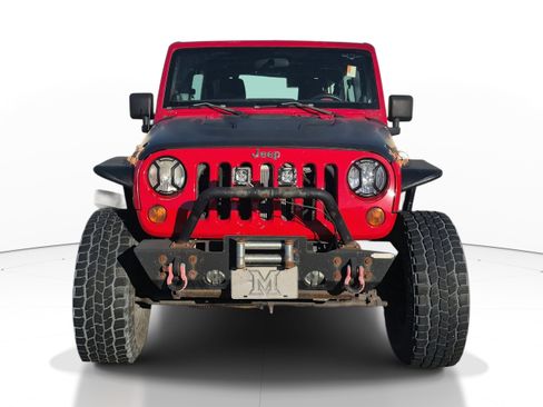 Used 2011 Jeep Wrangler Unlimited Sport image 2