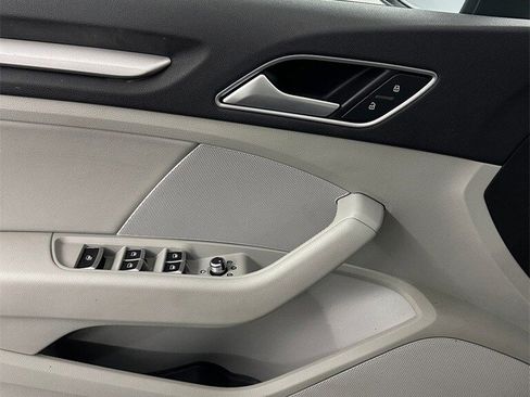 Used 2016 Audi A3 2.0T Premium w/ Audi MMI Navigation Plus image 9