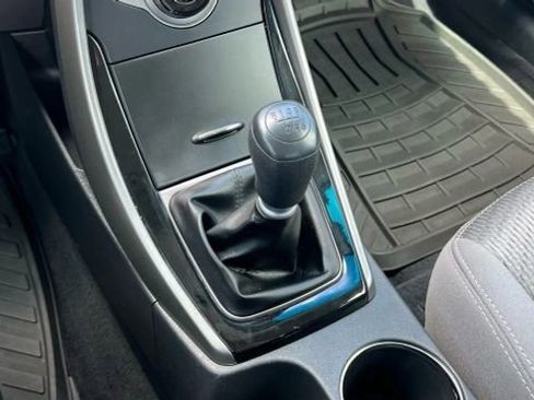 Used 2013 Hyundai Elantra image 29