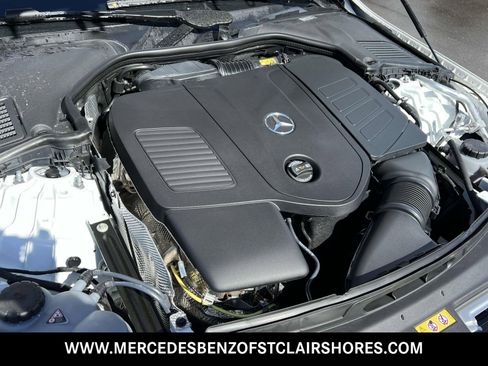 New 2025 Mercedes-Benz C 300 4MATIC Sedan image 12