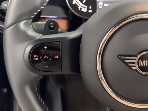 Used 2023 MINI Cooper S image 21