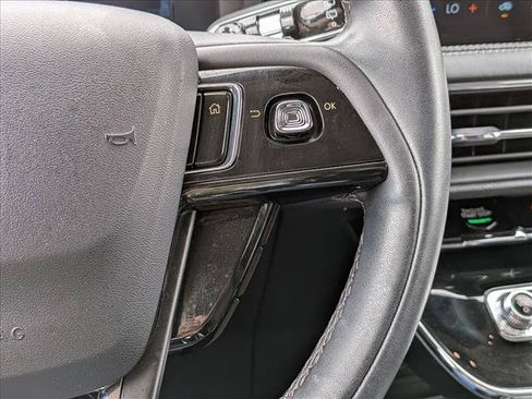 Used 2023 Lincoln Corsair FWD image 13