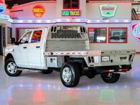 Used 2023 RAM 2500 Tradesman image 4