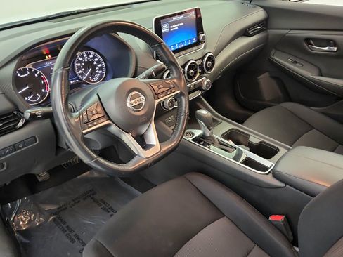 Used 2022 Nissan Sentra SV FWD image 19