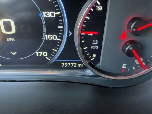 Used 2023 Chevrolet Traverse Premier w/ LPO, Floor Liner Package FWD image 20