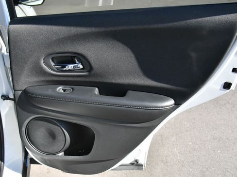 Used 2022 Honda HR-V Sport image 37