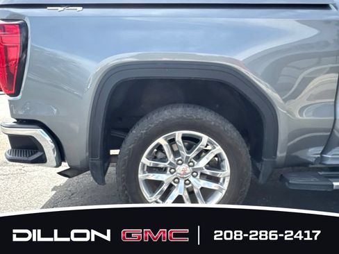 Used 2021 GMC Sierra 1500 SLT w/ SLT Premium Package AWD/4WD image 12