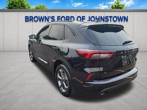 Used 2023 Ford Escape ST-Line w/ Tech Pack #1 AWD/4WD image 7