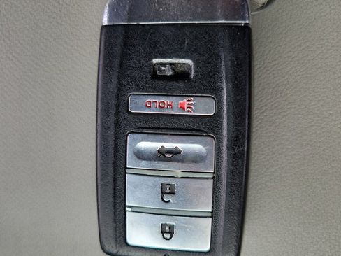 Used 2016 Acura TLX FWD image 32
