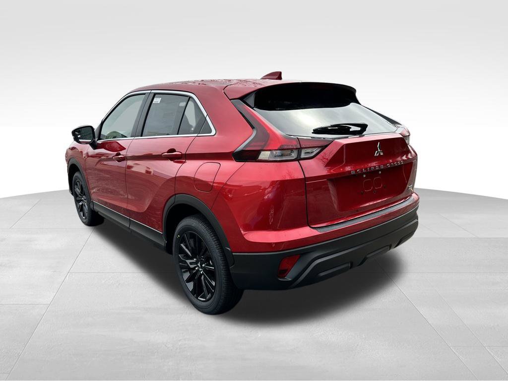 Used 2025 Mitsubishi Eclipse Cross AWD image 9
