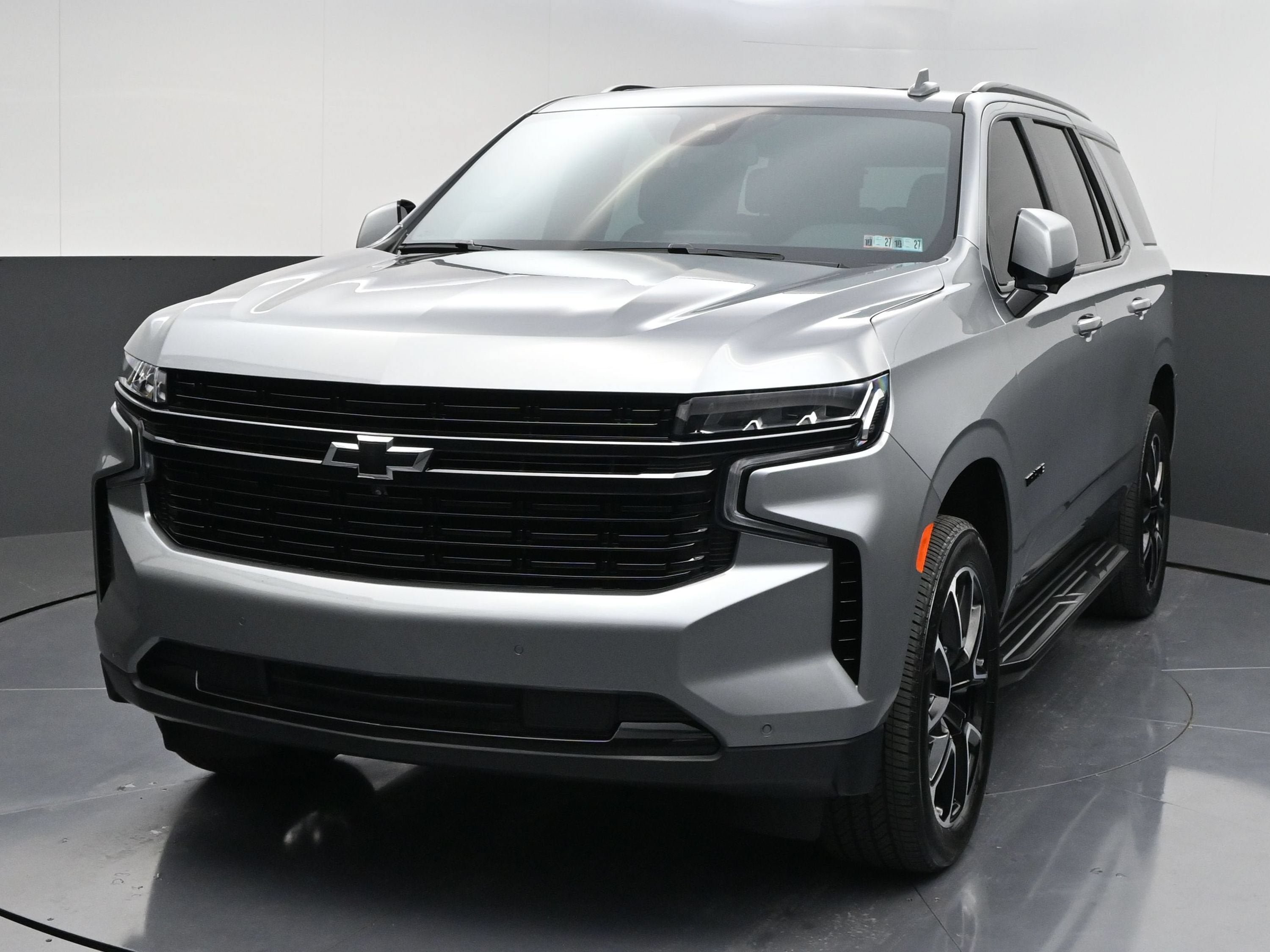 Certified 2024 Chevrolet Tahoe RST w/ Luxury Package AWD/4WD image 4