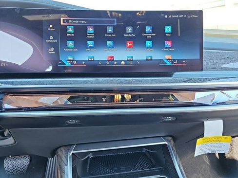 New 2025 BMW i7 eDrive50 w/ Premium Package image 23