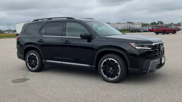 New 2026 Honda Pilot image 2