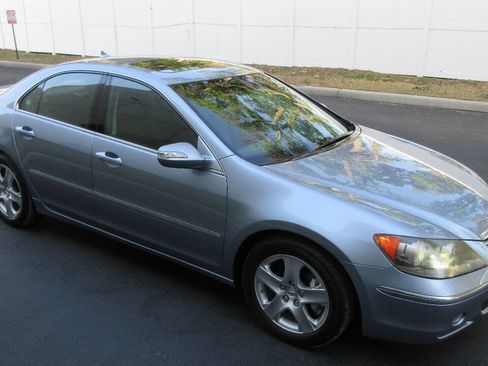 Used 2005 Acura RL AWD/4WD image 7