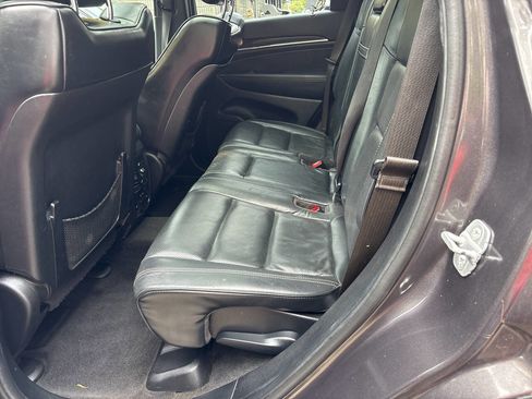 Used 2014 Jeep Grand Cherokee Overland image 15