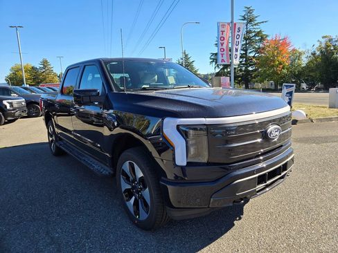 New 2025 Ford F150 Lightning Platinum image 3