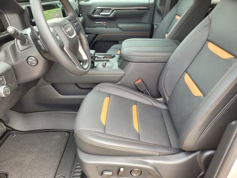 New 2026 GMC Sierra 1500 AT4 w/ AT4 Premium Package AWD/4WD image 19