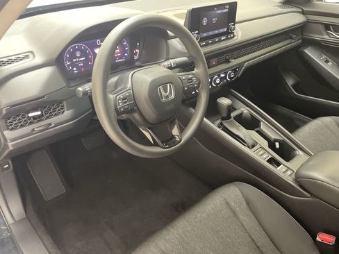 Used 2024 Honda Accord EX image 2