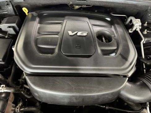 Used 2017 Jeep Grand Cherokee Limited w/ Luxury Group II image 6