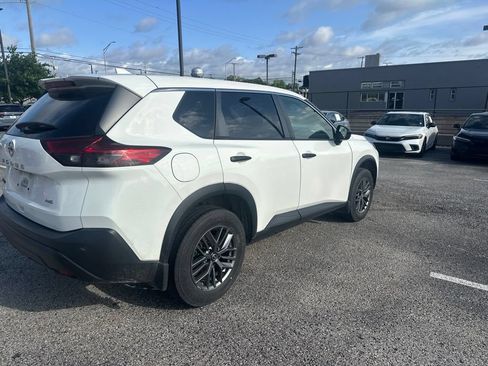 Used 2021 Nissan Rogue S AWD/4WD image 10