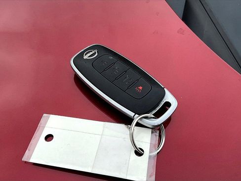 Used 2024 Nissan Sentra SV image 12