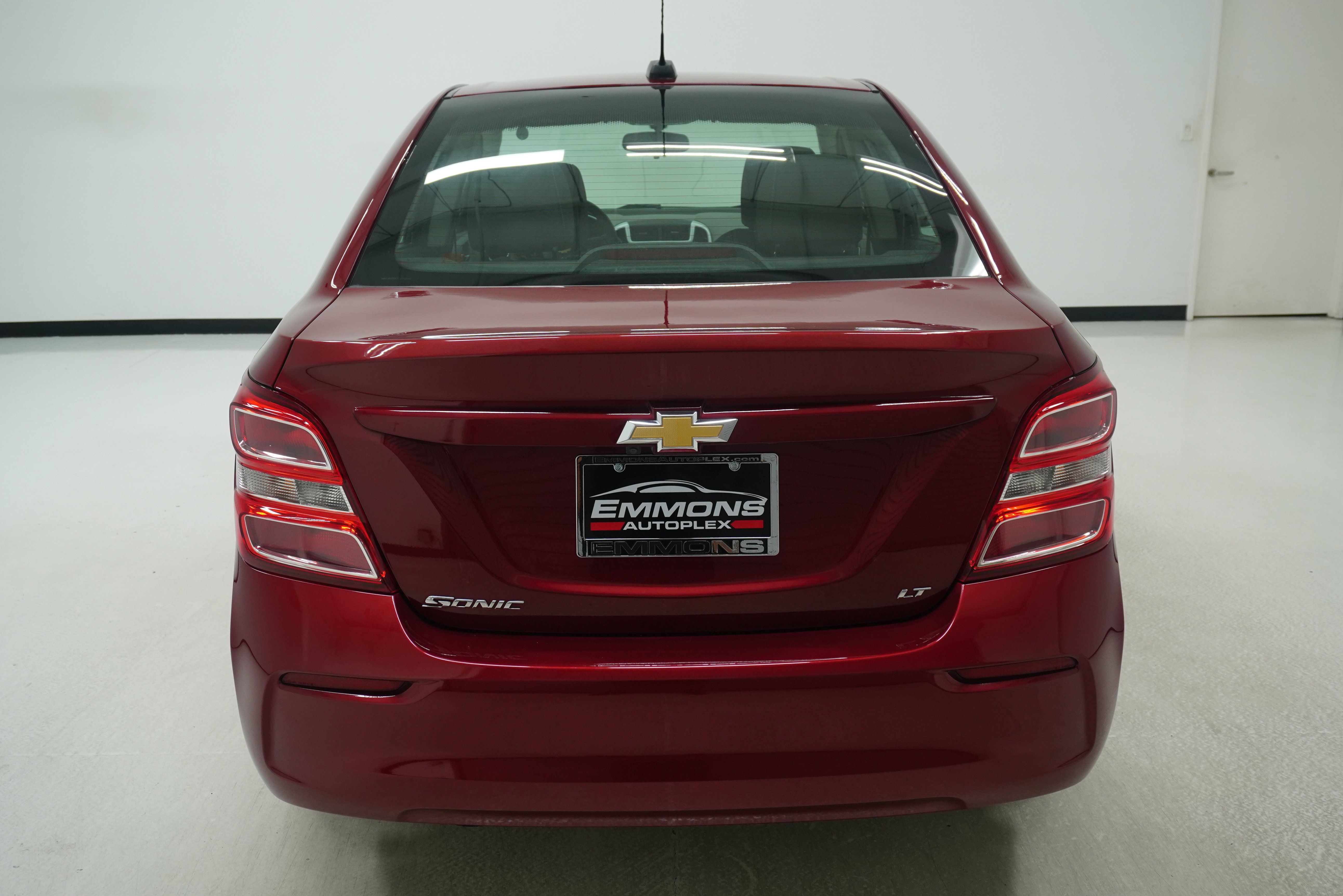 Used 2020 Chevrolet Sonic LT FWD image 5