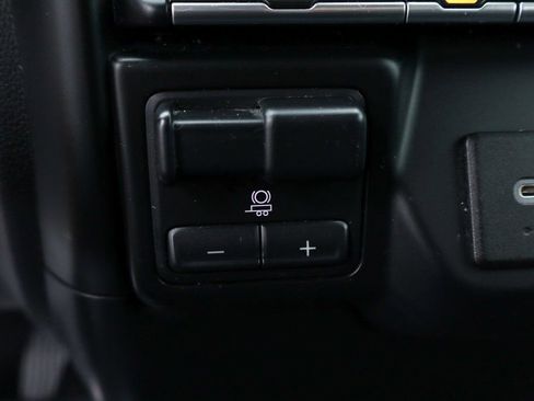 Used 2019 Chevrolet Silverado 1500 RST w/ All-Star Edition image 38