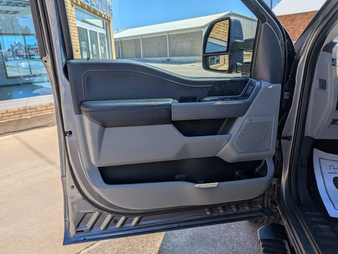 Used 2024 Ford F250 XLT w/ XLT Premium Package AWD/4WD image 10