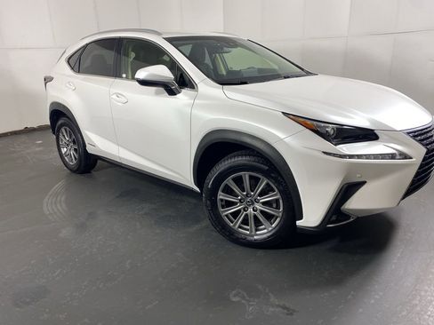 Used 2019 Lexus NX 300h AWD w/ Comfort Package image 4