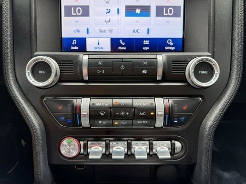 Used 2020 Ford Mustang Premium image 29