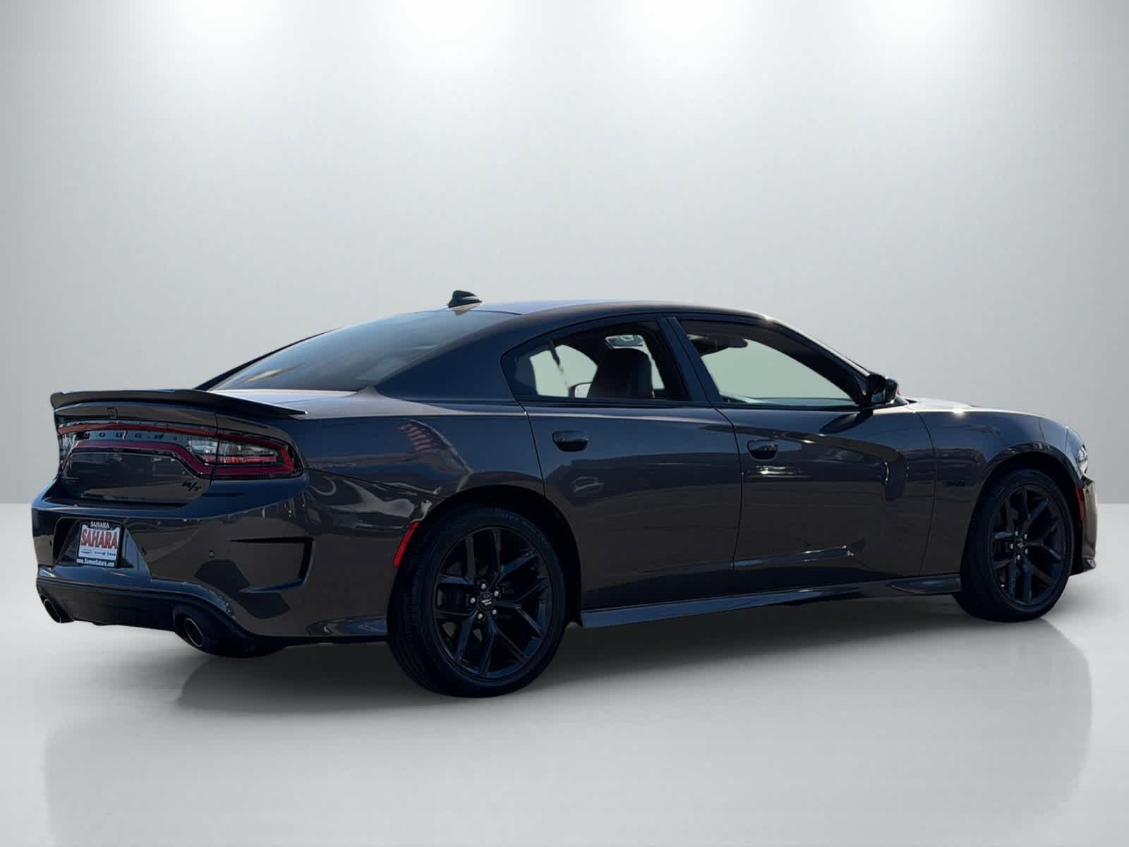 Used 2023 Dodge Charger R/T w/ Plus Group RWD image 7