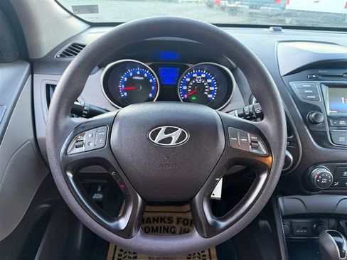 Used 2015 Hyundai Tucson GLS w/ Option Group 02 FWD image 28