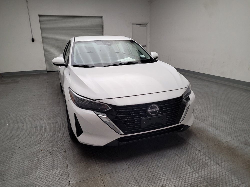 Used 2024 Nissan Sentra SV FWD image 14
