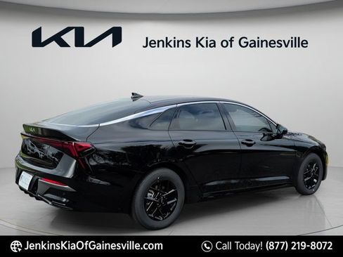 New 2026 Kia K5 LXS FWD image 4