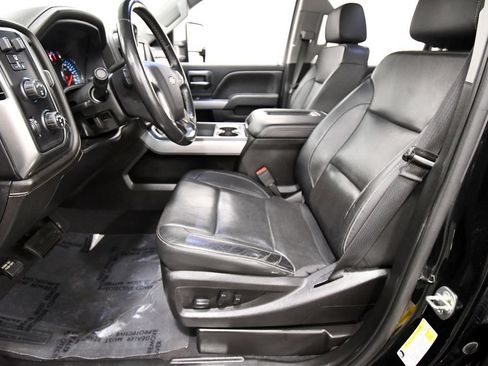Used 2019 Chevrolet Silverado 2500 LTZ w/ Duramax Plus Package AWD/4WD image 14