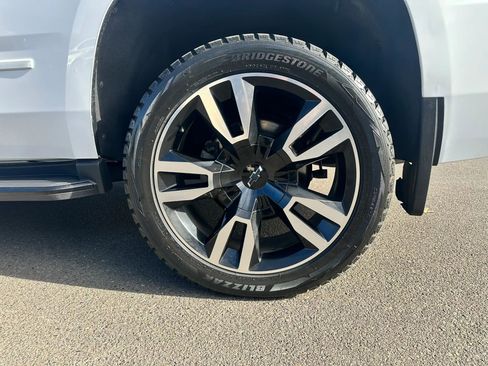 Used 2019 Chevrolet Tahoe Premier image 6